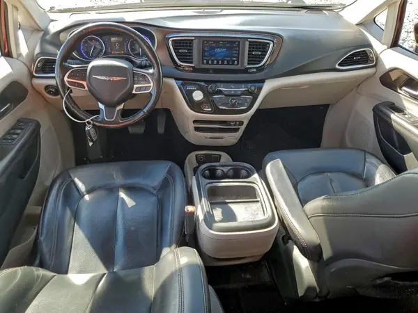 2C4RC1BG6KR549824 2019 CHRYSLER PACIFICA - Image 8