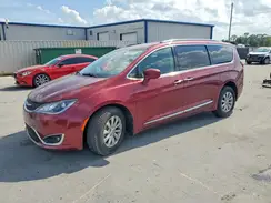 2C4RC1BG6KR554263 2019 CHRYSLER PACIFICA