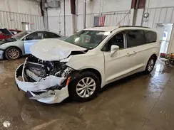 2C4RC1BG6KR554747 2019 CHRYSLER PACIFICA