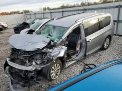 2C4RC1BG6KR559902 2019 CHRYSLER PACIFICA