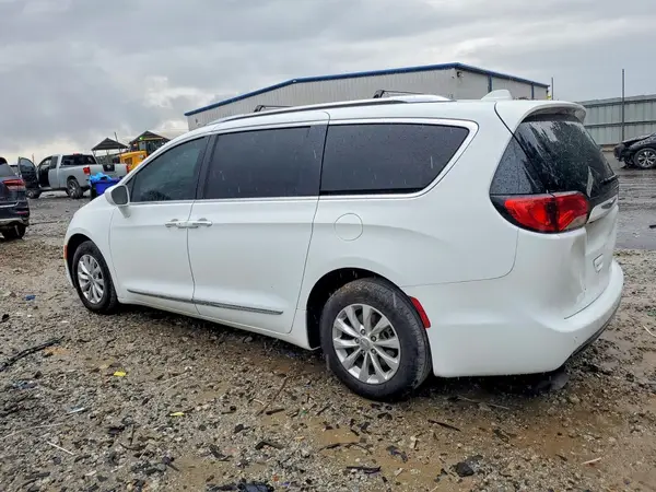 2C4RC1BG6KR603624 2019 CHRYSLER PACIFICA - Image 2