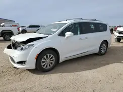 2C4RC1BG6KR613330 2019 CHRYSLER PACIFICA