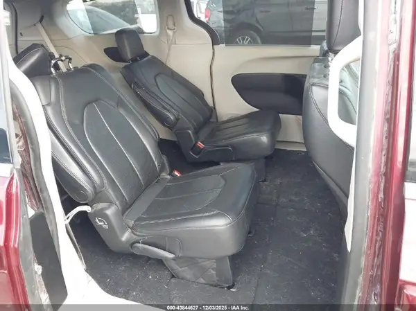 2C4RC1BG6KR625932 2019 CHRYSLER PACIFICA - Image 8