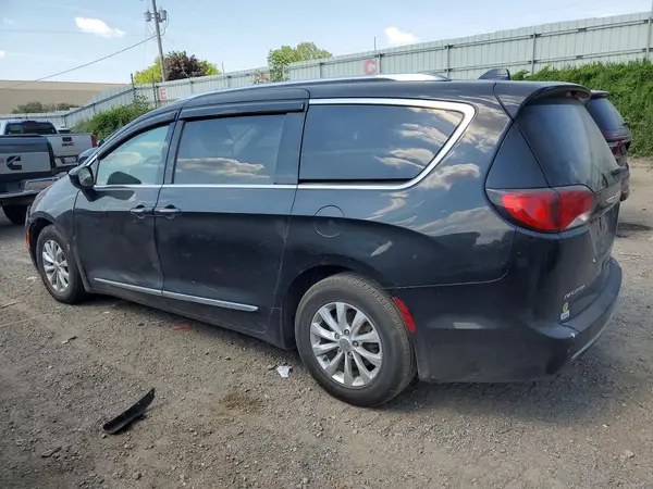 2C4RC1BG6KR626904 2019 CHRYSLER PACIFICA - Image 2