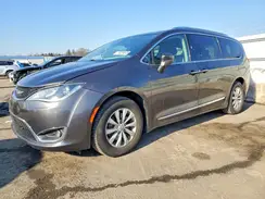 2C4RC1BG6KR639037 2019 CHRYSLER PACIFICA