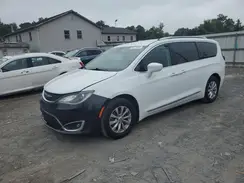 2C4RC1BG6KR665556 2019 CHRYSLER PACIFICA