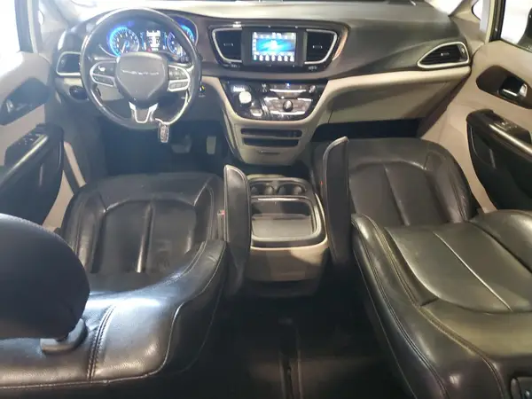 2C4RC1BG6KR673124 2019 CHRYSLER PACIFICA - Image 8
