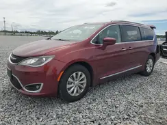 2C4RC1BG6KR700595 2019 CHRYSLER PACIFICA
