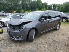 2C4RC1BG6KR703559 2019 CHRYSLER PACIFICA