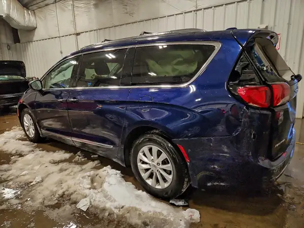 2C4RC1BG6KR703853 2019 CHRYSLER PACIFICA - Image 2