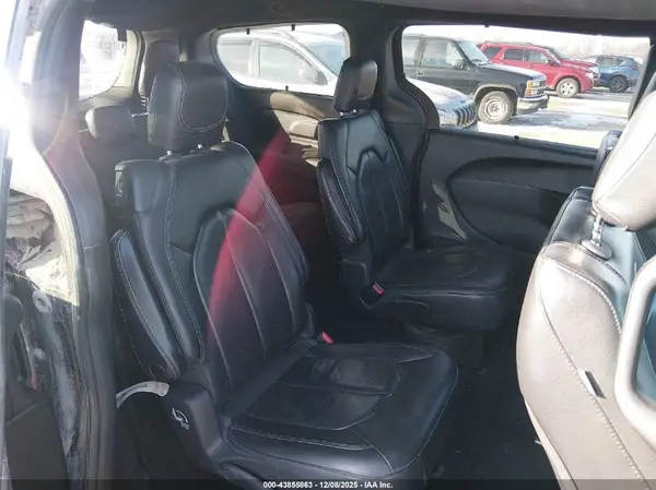 2C4RC1BG6KR705540 2019 CHRYSLER PACIFICA - Image 8