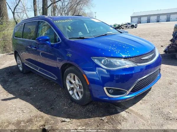 2C4RC1BG6KR708857 2019 CHRYSLER PACIFICA - Image 1