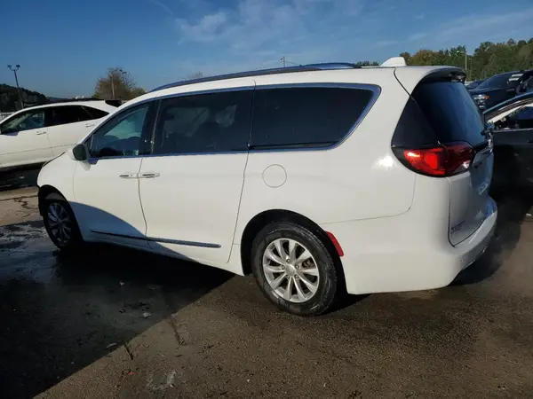 2C4RC1BG6KR730602 2019 CHRYSLER PACIFICA - Image 2