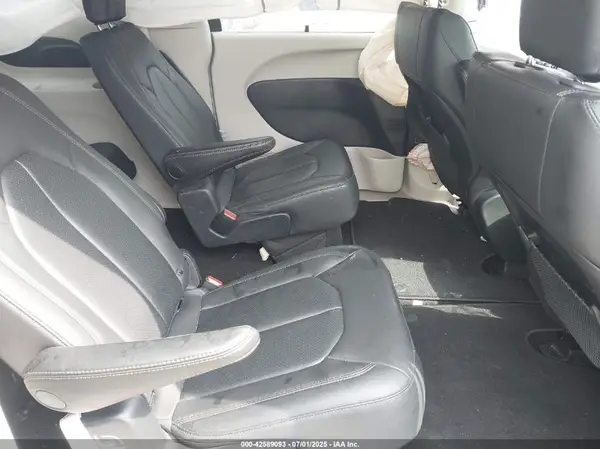 2C4RC1BG6LR120961 2020 CHRYSLER PACIFICA - Image 8
