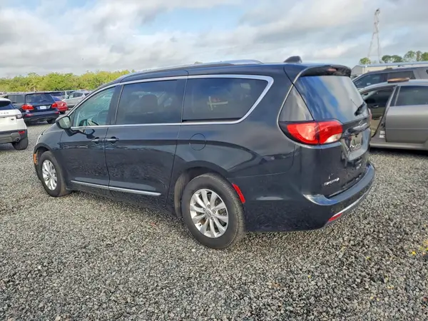 2C4RC1BG6LR124718 2020 CHRYSLER PACIFICA - Image 2