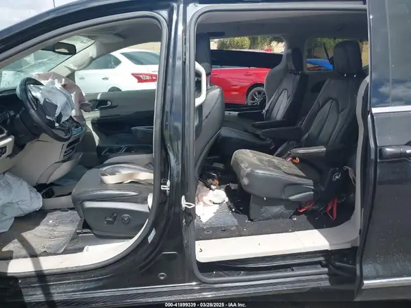 2C4RC1BG6LR124802 2020 CHRYSLER PACIFICA - Image 8
