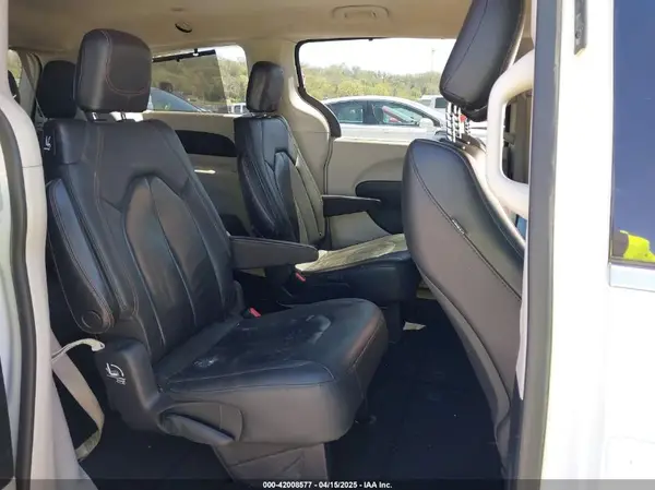 2C4RC1BG6LR125156 2020 CHRYSLER PACIFICA - Image 8