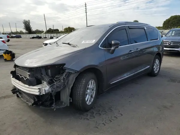 2C4RC1BG6LR131037 2020 CHRYSLER PACIFICA - Image 1