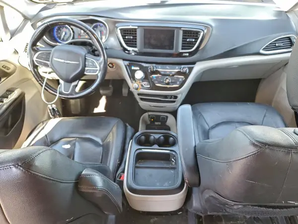 2C4RC1BG6LR139915 2020 CHRYSLER PACIFICA - Image 8