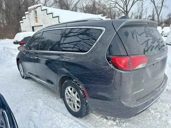 2C4RC1BG6LR274327 2020 CHRYSLER PACIFICA - Image 2