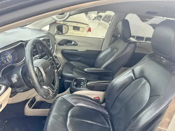 2C4RC1BG6LR274327 2020 CHRYSLER PACIFICA - Image 8