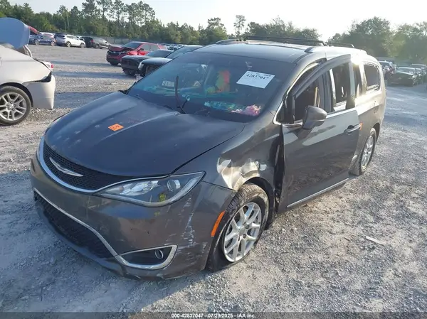 2C4RC1BG6LR278524 2020 CHRYSLER PACIFICA - Image 2