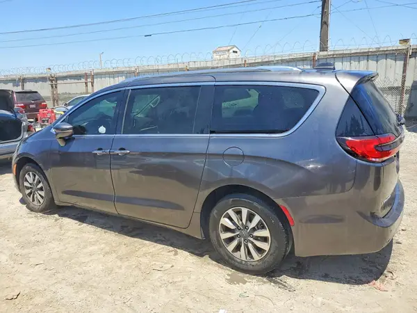 2C4RC1BG6MR512436 2021 CHRYSLER PACIFICA - Image 2
