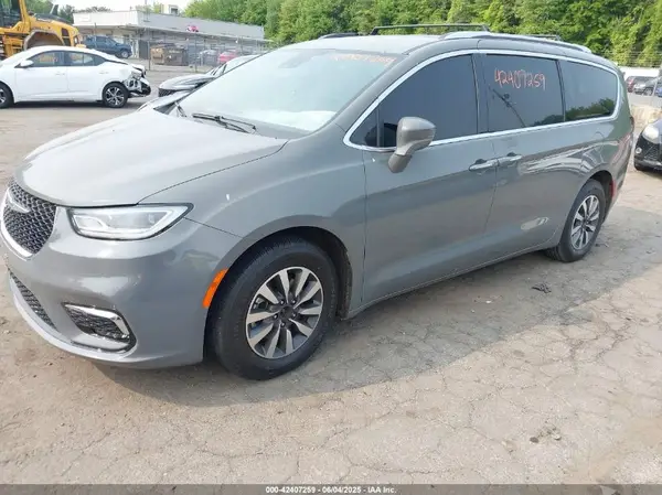 2C4RC1BG6MR531360 2021 CHRYSLER PACIFICA - Image 2