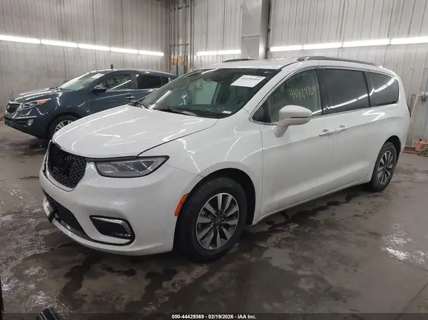 2C4RC1BG6MR531598 2021 CHRYSLER PACIFICA - Image 2