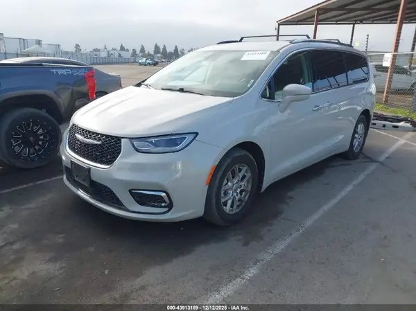 2C4RC1BG6MR588464 2021 CHRYSLER PACIFICA - Image 2