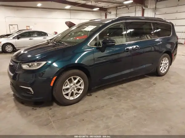 2C4RC1BG6NR124723 2022 CHRYSLER PACIFICA - Image 2