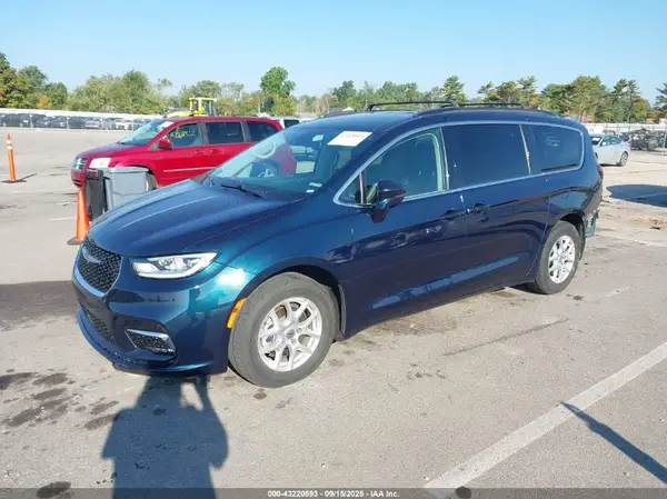 2C4RC1BG6NR128528 2022 CHRYSLER PACIFICA - Image 2
