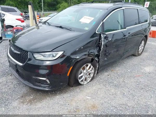 2C4RC1BG6NR128979 2022 CHRYSLER PACIFICA - Image 2
