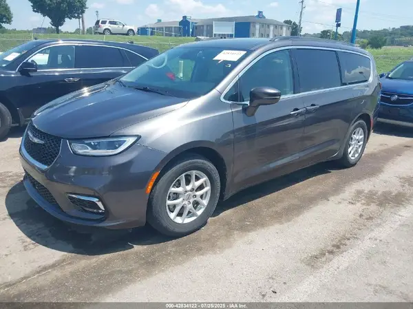 2C4RC1BG6NR136810 2022 CHRYSLER PACIFICA - Image 2