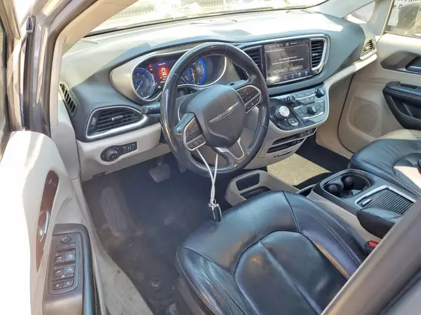 2C4RC1BG6NR142879 2022 CHRYSLER PACIFICA - Image 8