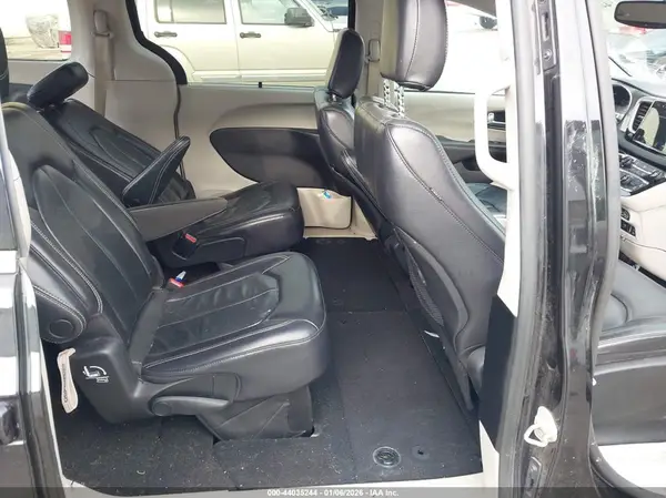 2C4RC1BG6NR185621 2022 CHRYSLER PACIFICA - Image 8