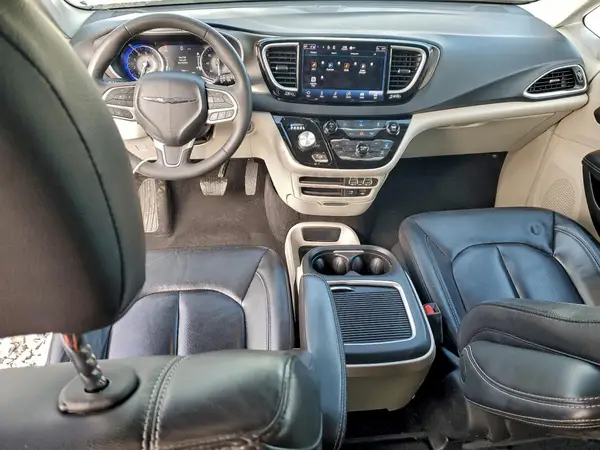 2C4RC1BG6NR188714 2022 CHRYSLER PACIFICA - Image 8