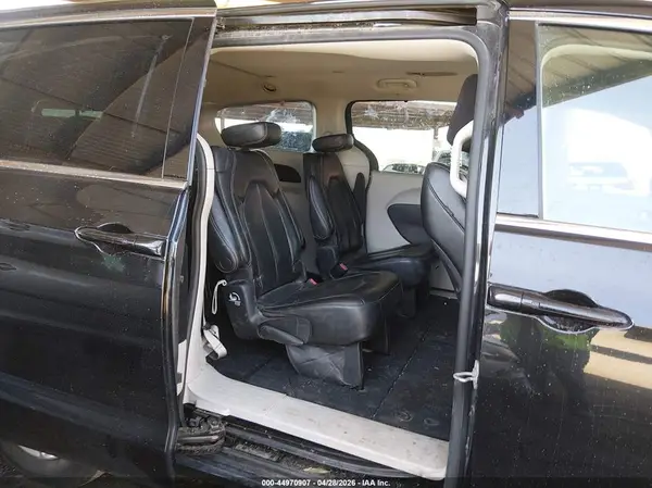 2C4RC1BG6PR531444 2023 CHRYSLER PACIFICA - Image 8