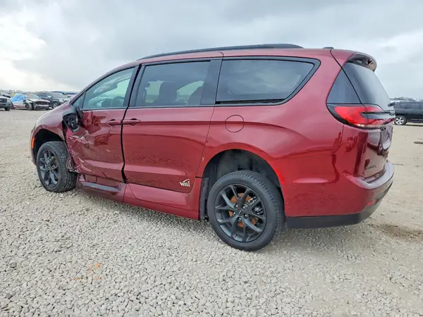2C4RC1BG6PR537647 2023 CHRYSLER PACIFICA - Image 2