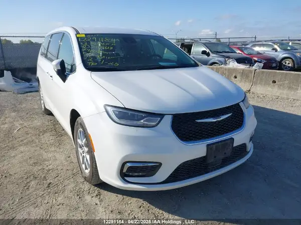 2C4RC1BG6PR567618 2023 CHRYSLER PACIFICA - Image 1