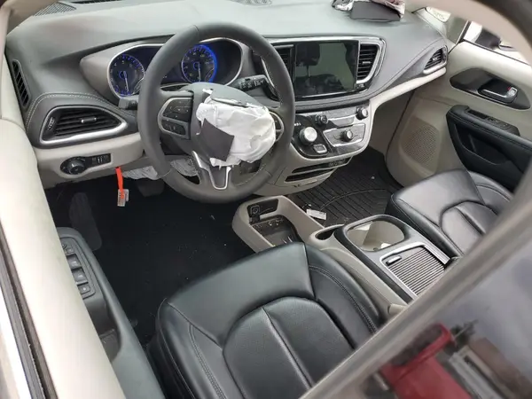 2C4RC1BG6PR575203 2023 CHRYSLER PACIFICA - Image 8