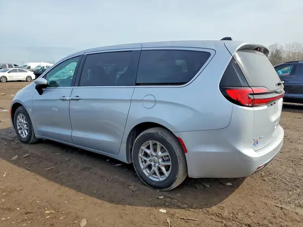 2C4RC1BG6PR578103 2023 CHRYSLER PACIFICA - Image 2