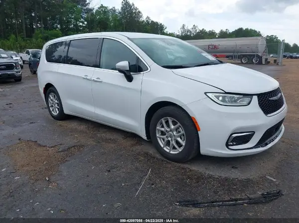 2C4RC1BG6PR591319 2023 CHRYSLER PACIFICA - Image 1