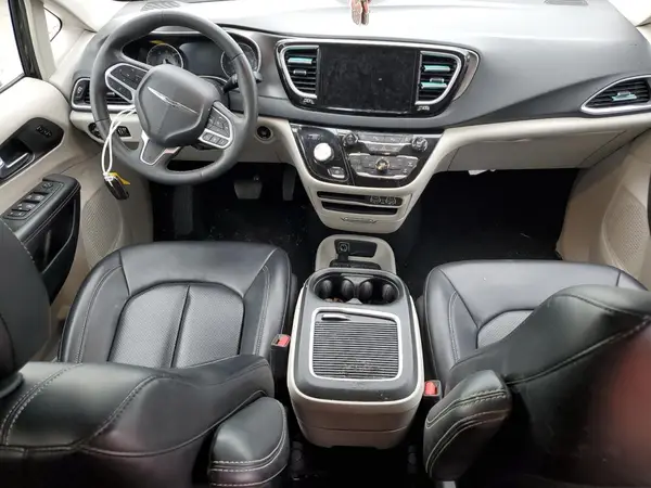 2C4RC1BG6PR605638 2023 CHRYSLER PACIFICA - Image 8