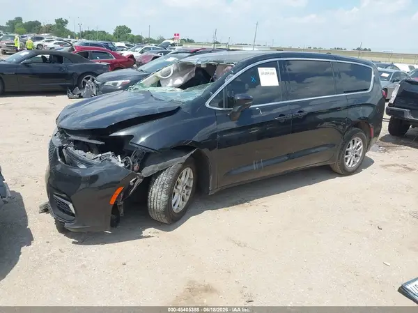 2C4RC1BG6PR620544 2023 CHRYSLER PACIFICA - Image 2