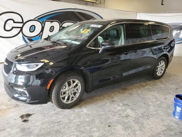 2C4RC1BG6PR624674 2023 CHRYSLER PACIFICA - Image 1