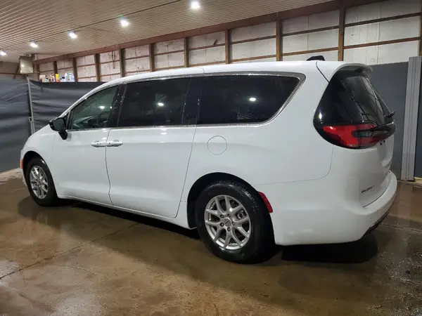 2C4RC1BG6RR107118 2024 CHRYSLER PACIFICA - Image 2