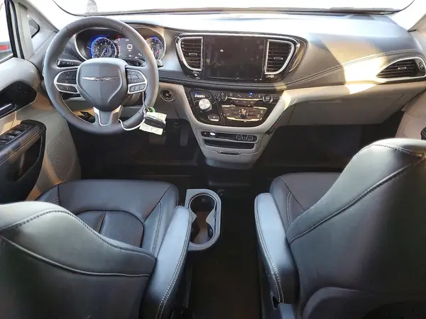 2C4RC1BG6RR112383 2024 CHRYSLER PACIFICA - Image 8