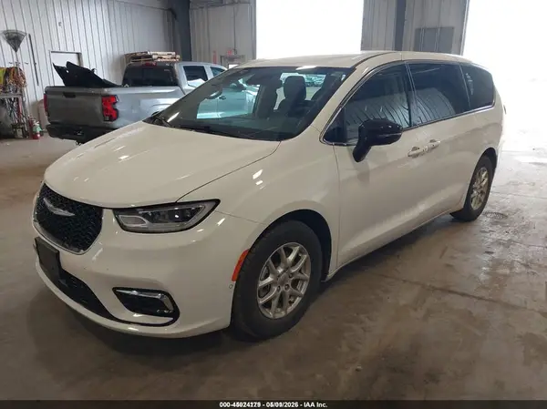 2C4RC1BG6RR112660 2024 CHRYSLER PACIFICA - Image 2