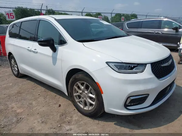 2C4RC1BG6RR124775 2024 CHRYSLER PACIFICA - Image 1